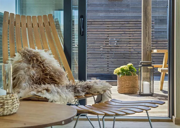 Designhytte Med Jacuzzi Sentralt I Lofoten