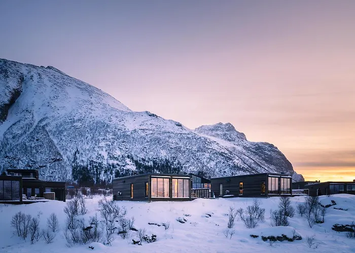Designhytte Med Jacuzzi Sentralt I Lofoten