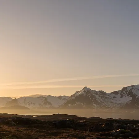 Designhytte Med Jacuzzi Sentralt I Lofoten 度假居 Kleppstad