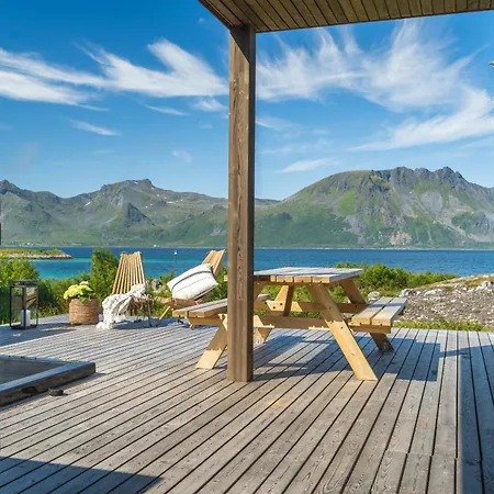 度假居 Designhytte Med Jacuzzi Sentralt I Lofoten *